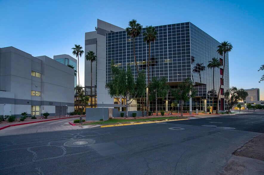 More Photos Of 3320 N 2nd St, Phoenix Medical For Lease