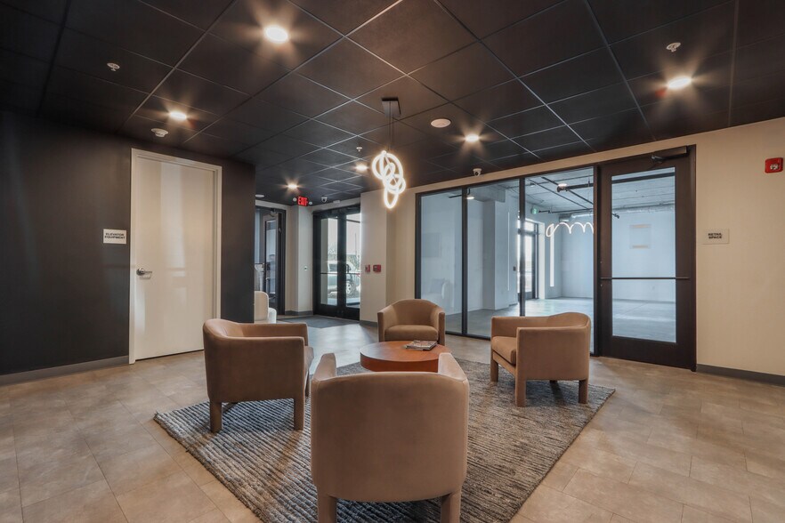 More Photos Of 209 Division St, Stevens Point Apartments For Lease