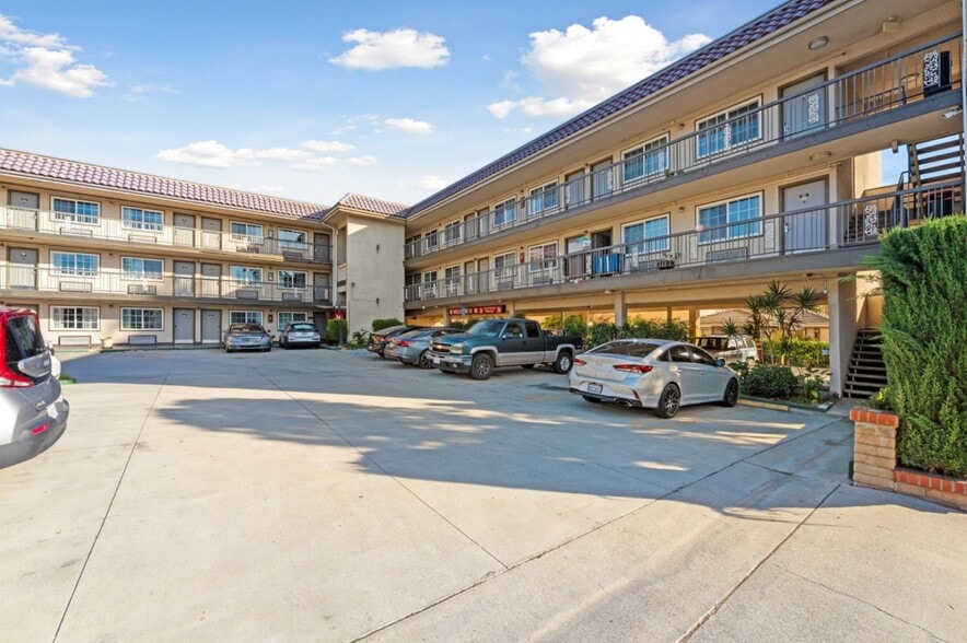 More Photos Of 2156 E Colorado Blvd, Pasadena Hotel For Sale