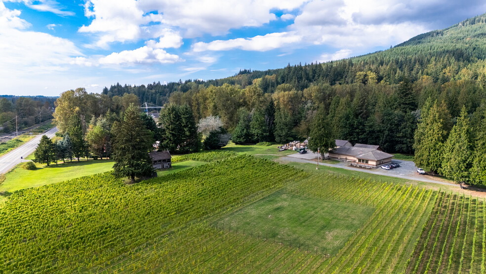 Primary Photo Of 4290 Mt Baker hwy, Everson Winery Vineyard For Sale