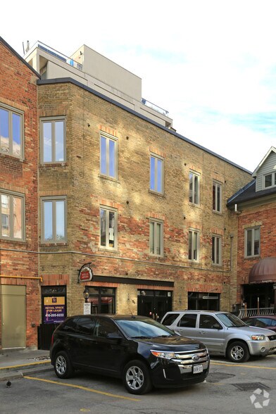 More Photos Of 106 Front St E, Toronto Office For Lease