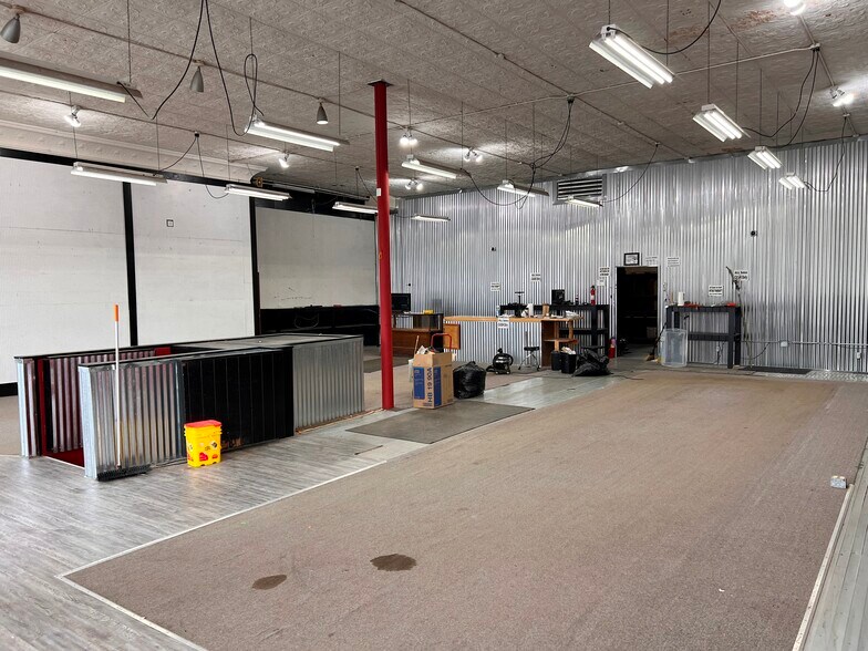 More Photos Of 704 Front St, Brainerd Storefront Retail Residential For Sale