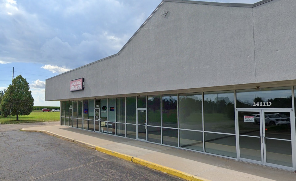 More Photos Of 2323 W Pioneer Pky, Peoria Unknown For Lease