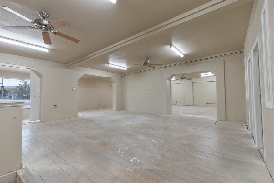 More Photos Of 1111 S 7th St, Grand Junction Flex For Sale