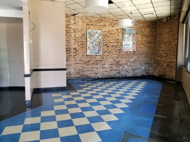 More Photos Of 2581 N Lincoln Ave, Chicago Storefront For Sale