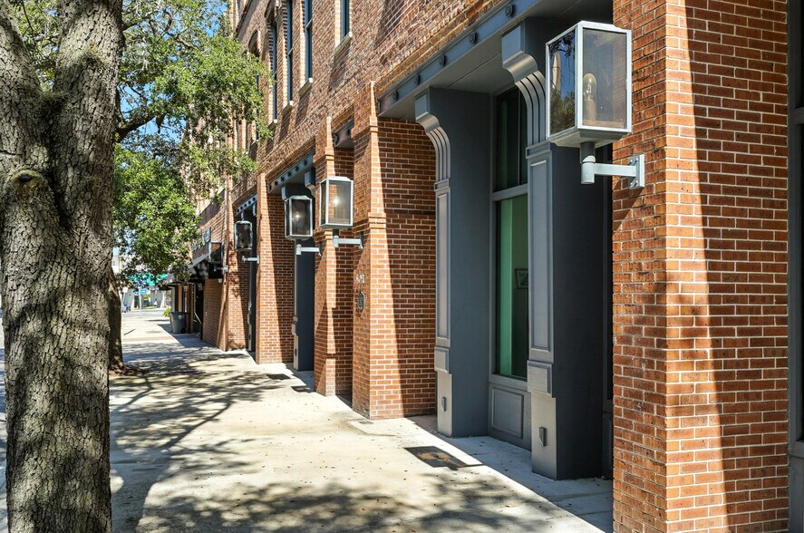 More Photos Of 501 W Bay St, Jacksonville Office For Lease