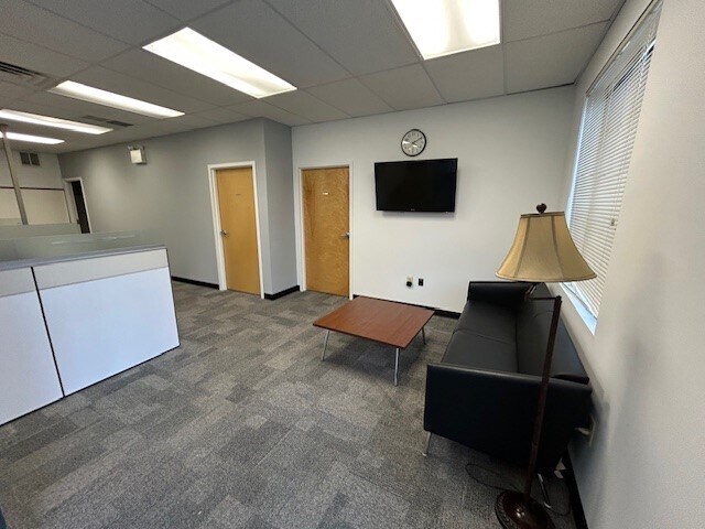 More Photos Of 129 Johnson Rd, Turnersville Office For Sale