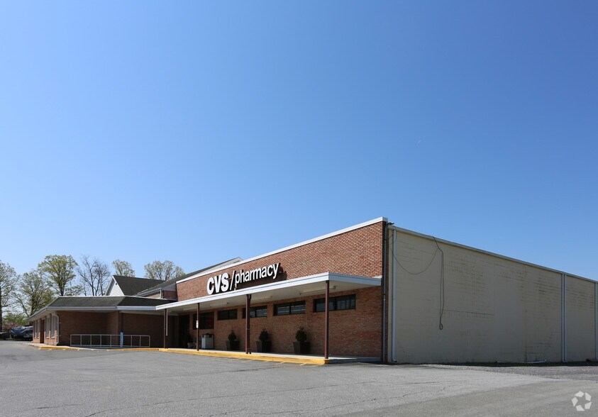 More Photos Of 1050 Shoemaker Ave, Shoemakersville Freestanding For Lease