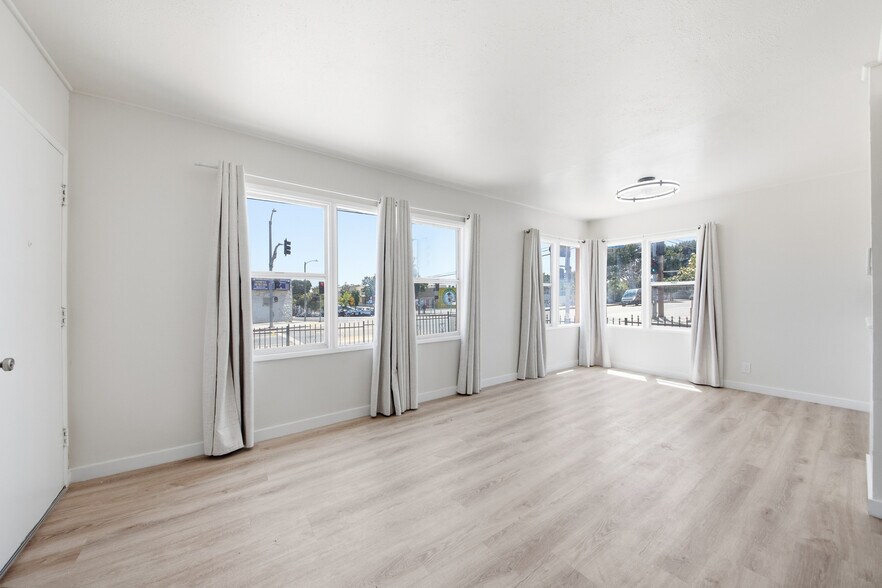 More Photos Of 1475 Venice Blvd, Los Angeles Apartments For Sale