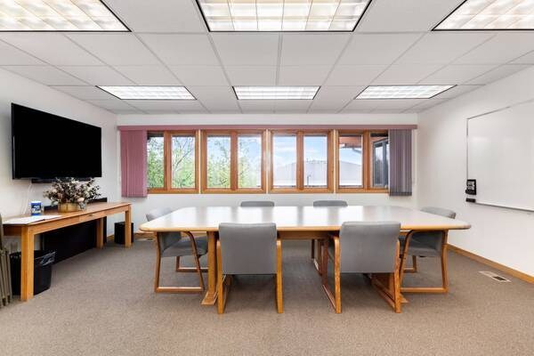 More Photos Of 1429 W 29th St, Loveland Office For Sale