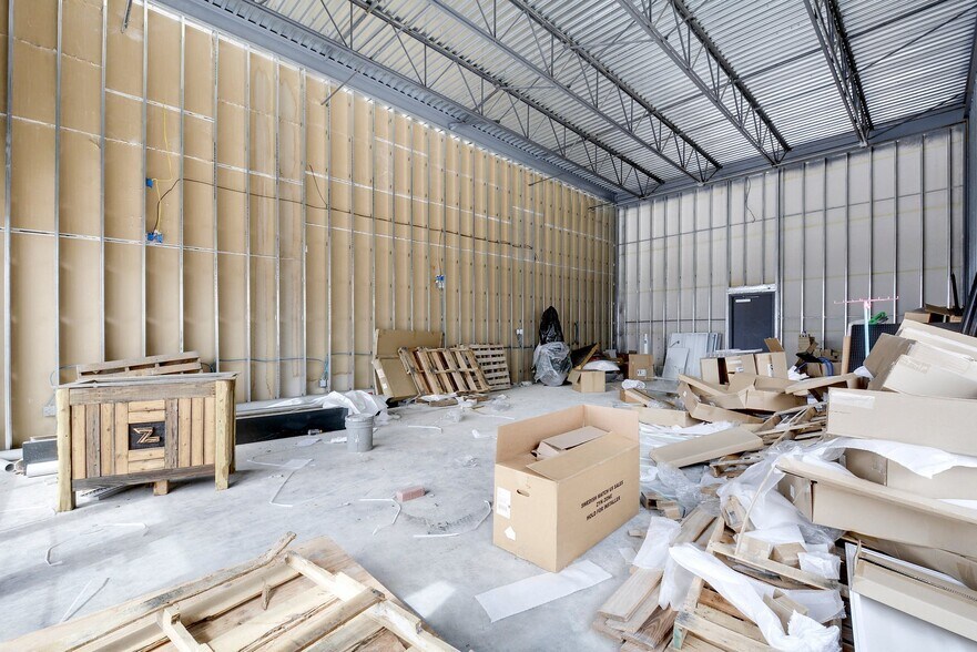 More Photos Of 13210 W Highway 290, Austin Storefront Retail Office For Lease