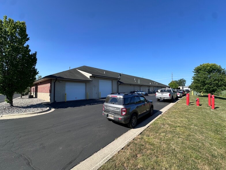 More Photos Of 20372 Van Horn Rd, Woodhaven General Retail For Sale