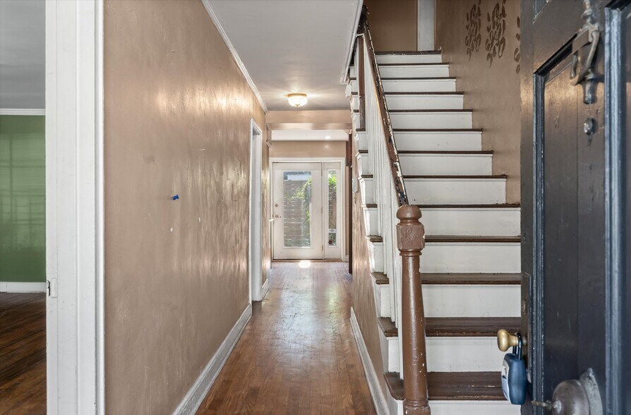 More Photos Of 565 Savannah Hwy, Charleston Office Residential For Sale