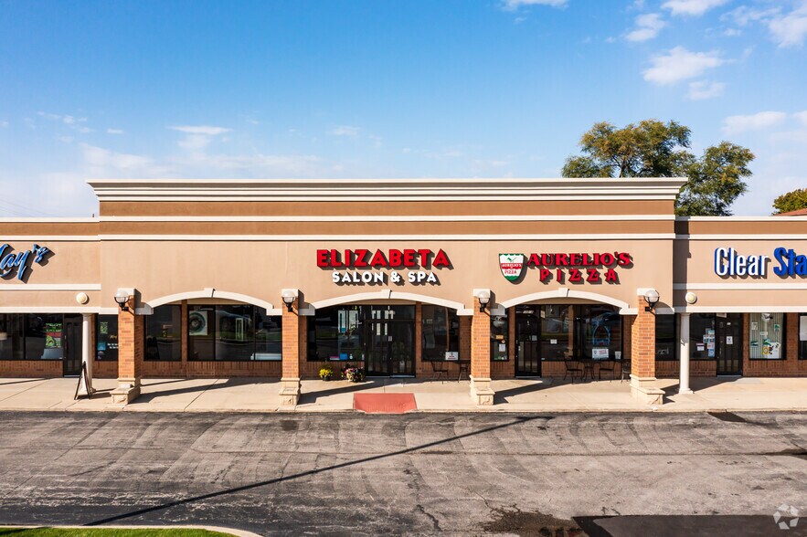 More Photos Of 100 E Roosevelt Rd, Villa Park Unknown For Lease