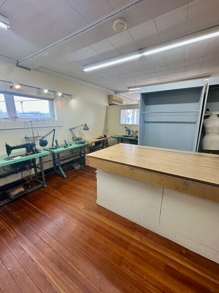 More Photos Of 705 Main St, Hyannis General Retail For Sale