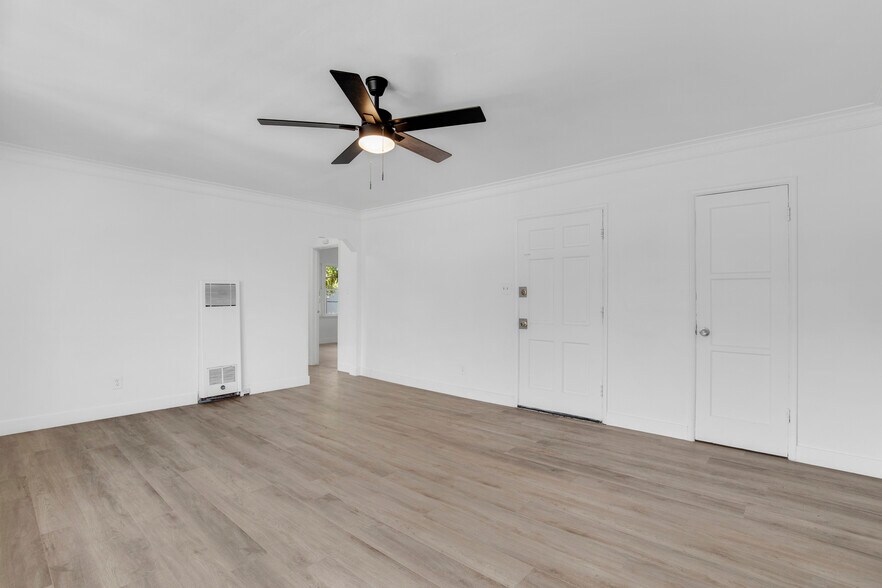 More Photos Of 1215 S Fairfax Ave, Los Angeles Apartments For Sale