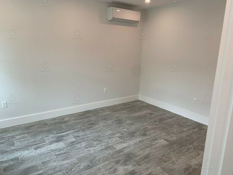 More Photos Of 692 Coney Island Ave, Brooklyn Storefront For Sale