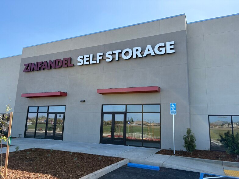 Primary Photo Of 11060 Mather blvd, Rancho Cordova Warehouse For Lease