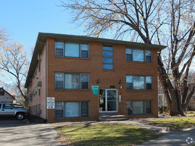 More Photos Of 3211 Minnehaha Ave, Minneapolis Apartments For Sale