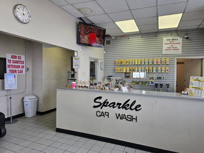 More Photos Of 4801 W Grand Ave, Chicago Carwash For Sale