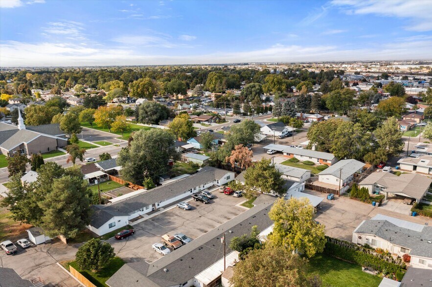 More Photos Of 144 Smith Ave, Nampa Apartments For Sale