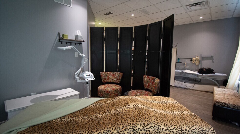 More Photos Of 1031 Wellington Way, Lexington Medical For Sale