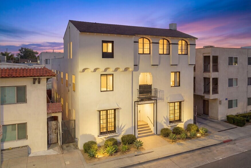 More Photos Of 1827 E 4th St, Long Beach Apartments For Sale