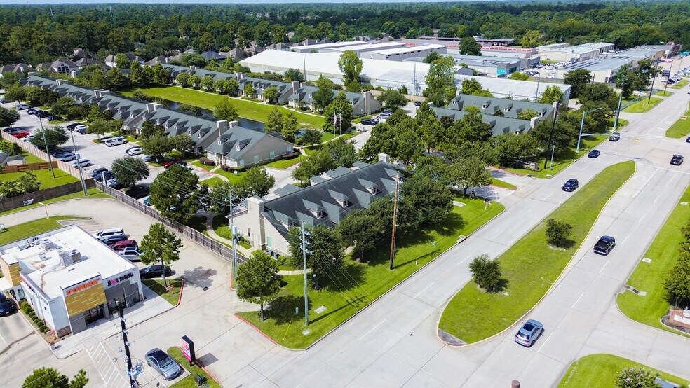 More Photos Of 11601 Spring Cypress Rd, Tomball Medical For Lease