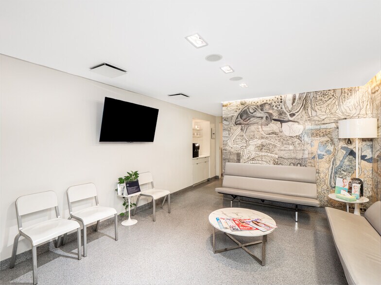 More Photos Of 911 Park Ave, New York Apartments For Sale