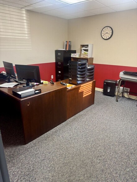 More Photos Of 4200 Legion Dr, Mason Warehouse For Lease