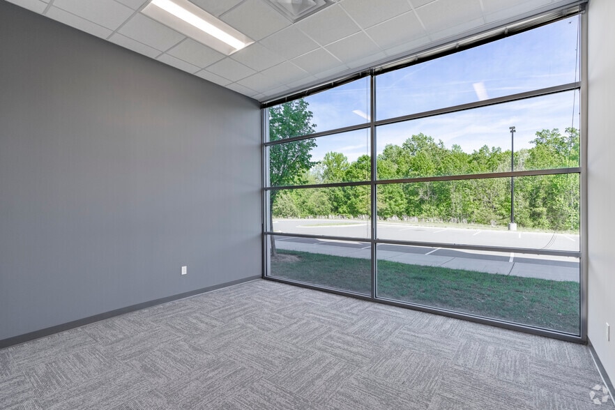 More Photos Of 10137 Horton Rd, Charlotte Distribution For Lease