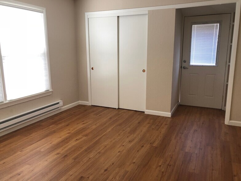 More Photos Of 119 Park Blvd, Millbrae Office Residential For Lease