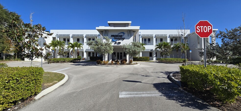 Primary Photo Of 8340 Sierra Meadows Blvd, Naples Healthcare For Lease