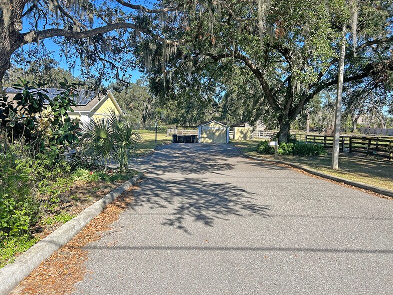 More Photos Of 7021 Lithia Pinecrest Rd, Lithia Land For Sale