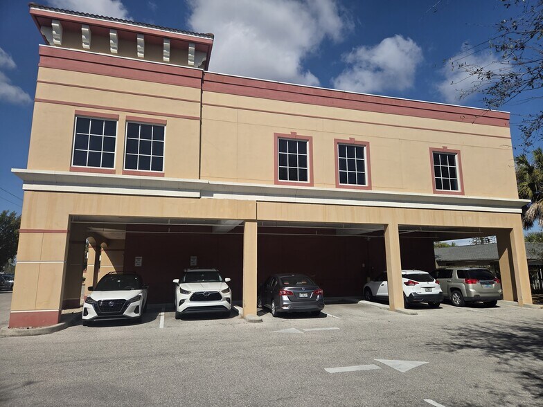 More Photos Of 217 Del Prado Blvd S, Cape Coral Office For Sale
