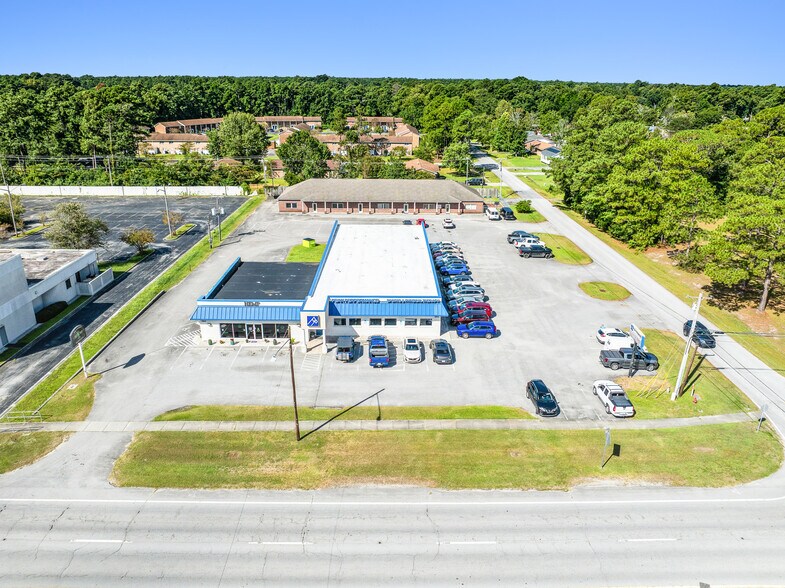 More Photos Of 1202 E Main St, Havelock Office For Sale