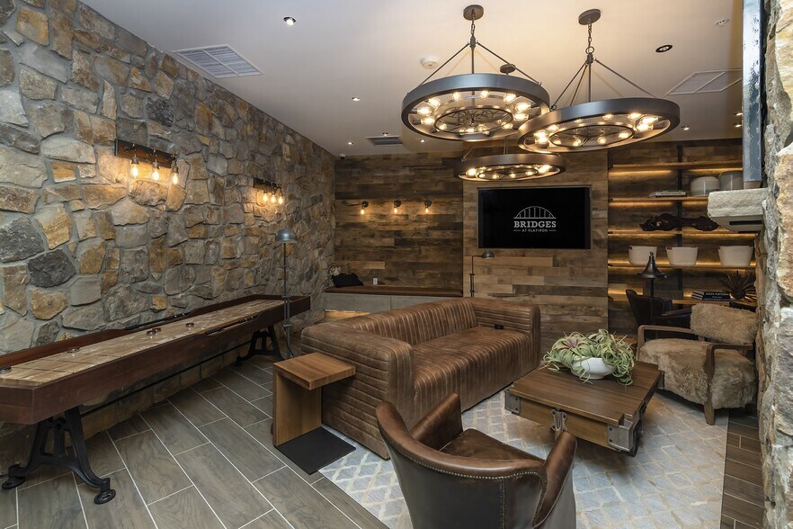 More Photos Of 270 E Flatiron Crossing Dr, Broomfield Apartments For Lease