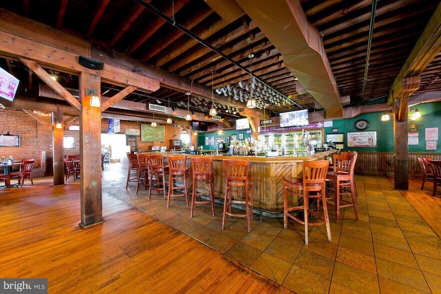 More Photos Of 121-125 E Piccadilly St, Winchester Restaurant For Sale