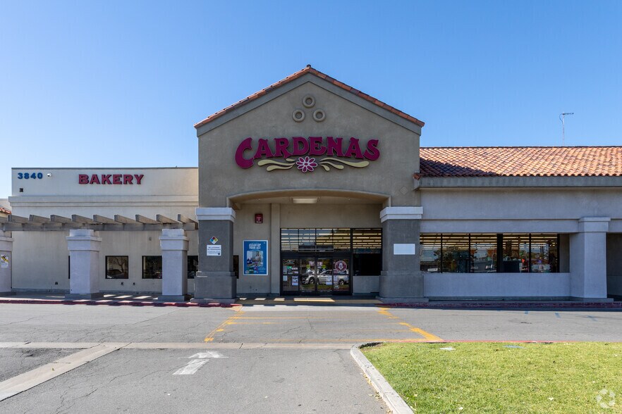 More Photos Of 3804-3870 La Sierra Ave, Riverside Unknown For Lease