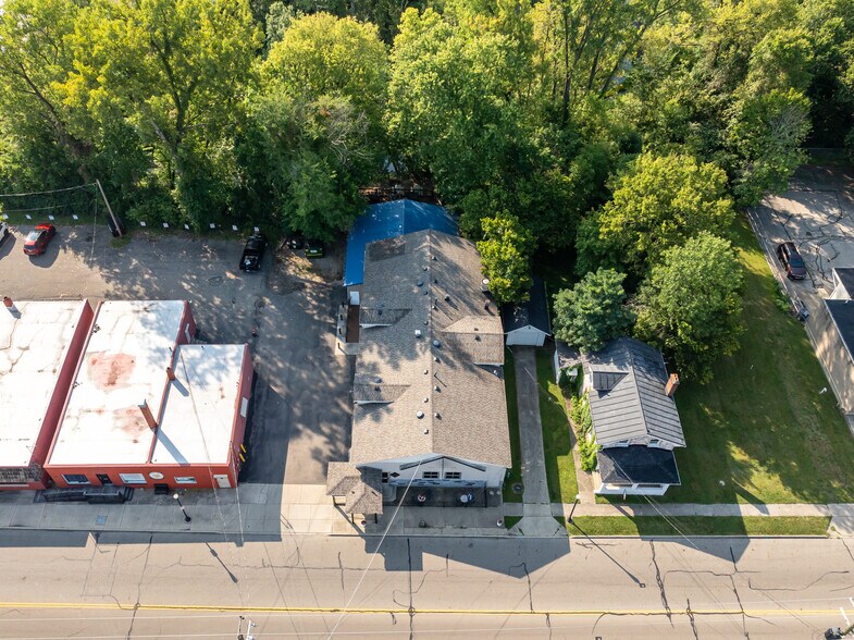 More Photos Of 108-111 W Main St, Medway Restaurant For Sale