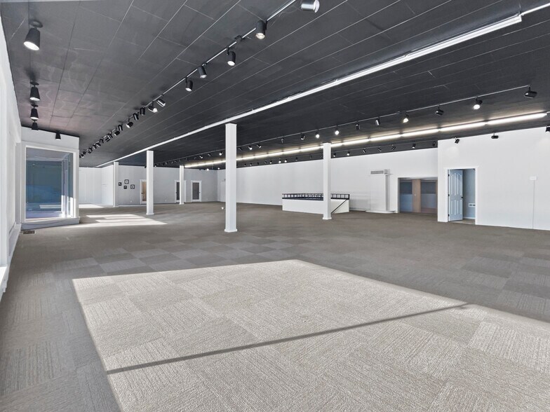 More Photos Of 2090 Court Ave, Baker City Freestanding For Lease
