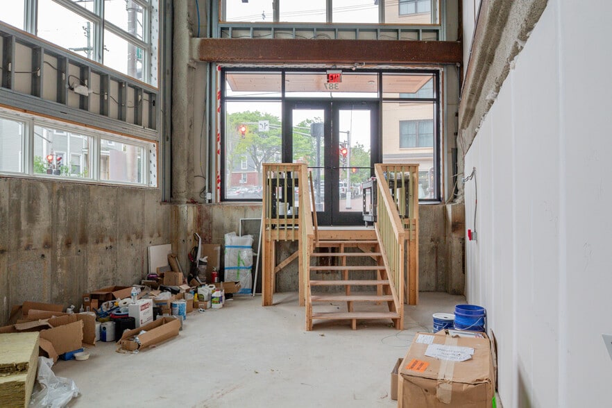 More Photos Of 383 Commercial St, Portland Apartments For Sale