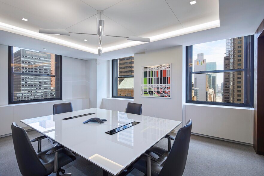 More Photos Of 420 Lexington Ave, New York Office For Lease