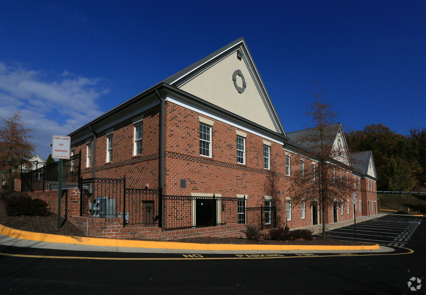 Primary Photo Of 2765 Jefferson Davis Hwy, Stafford Medical For Sale