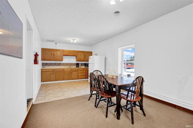 More Photos Of 2359 16th St, Bedford Office For Sale
