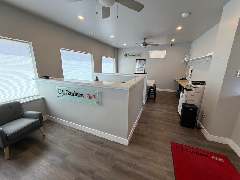 More Photos Of 4705 W 38th Ave, Denver Storefront Retail Office For Lease
