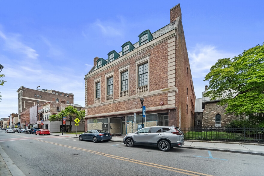 More Photos Of 48-54 North St, Middletown Apartments For Lease