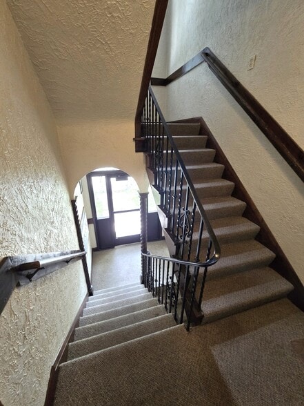 More Photos Of 3845 Chicago Ave, Minneapolis Apartments For Sale