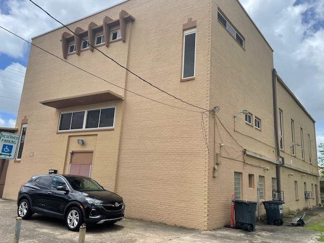 More Photos Of 2400 Delachaise St, New Orleans Specialty For Sale
