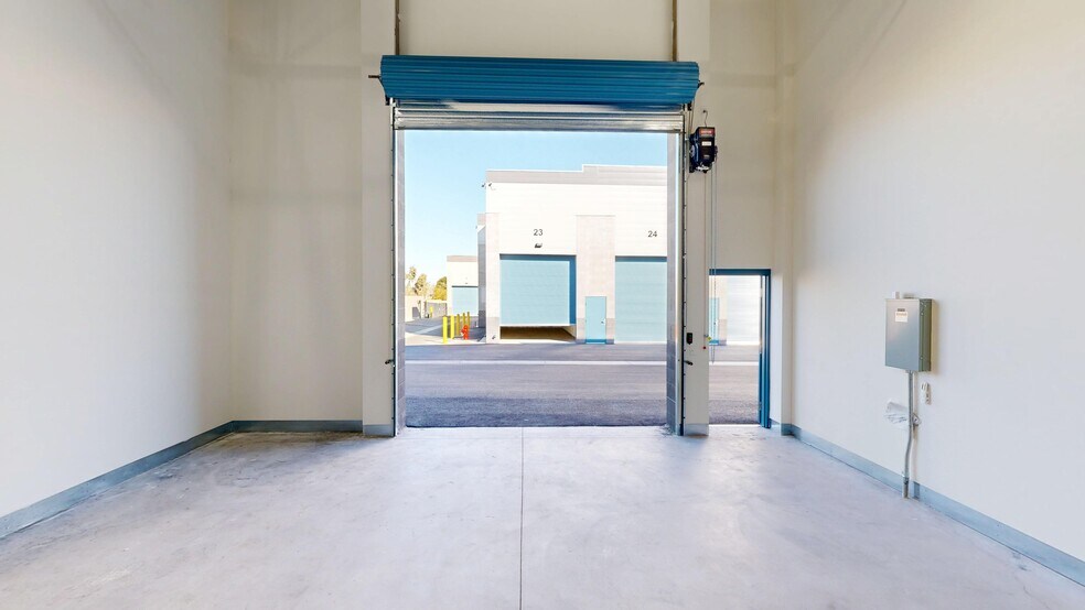 More Photos Of 6440 S Jones Blvd, Las Vegas Industrial For Sale